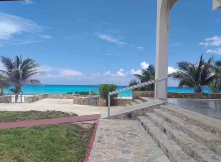 Studio Oceanfront Prime Location Cancún Extérieur photo