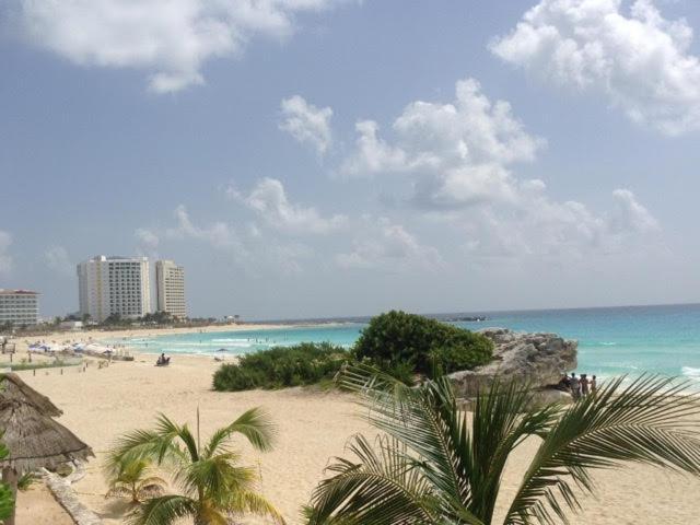 Studio Oceanfront Prime Location Cancún Extérieur photo